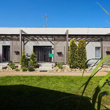 ホームステイ Lawendowy Zakatek シャノジェンティ